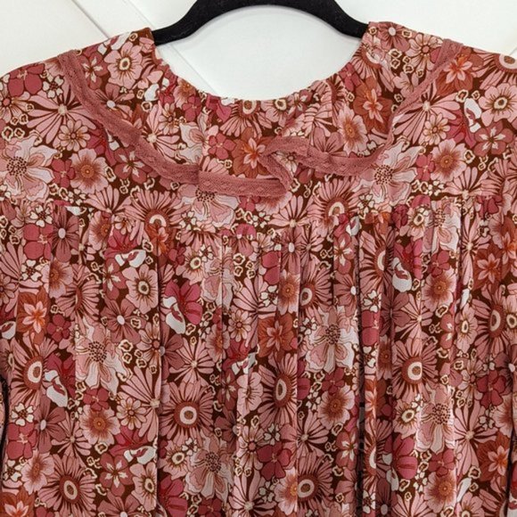 Aritzia Wilfred Eden Printed, ruffled V-neck blouse SZ XXS - Picture 9 of 12